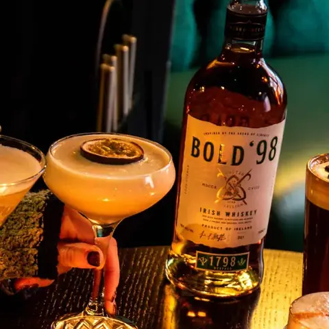 Bold 98 Irish Whiskey 1798 Wexford 700Ml — Buy online at Fresh Mart