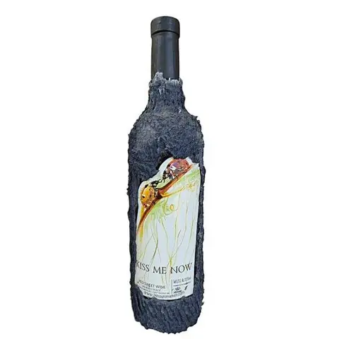 Kiss Me Now Agor Red Sweet Wine — Buy online at Fresh Mart